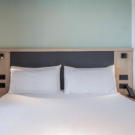 Hotel Mistral St Julian'S, Affiliated By Melia San Ġiljan Buitenkant foto